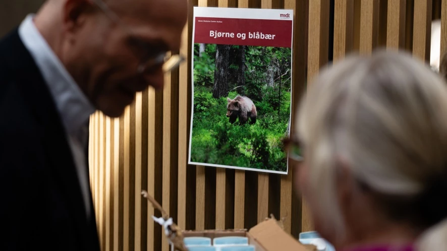 To personer i dialog om kostforskning